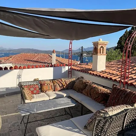Holiday home The Captains Poros Town